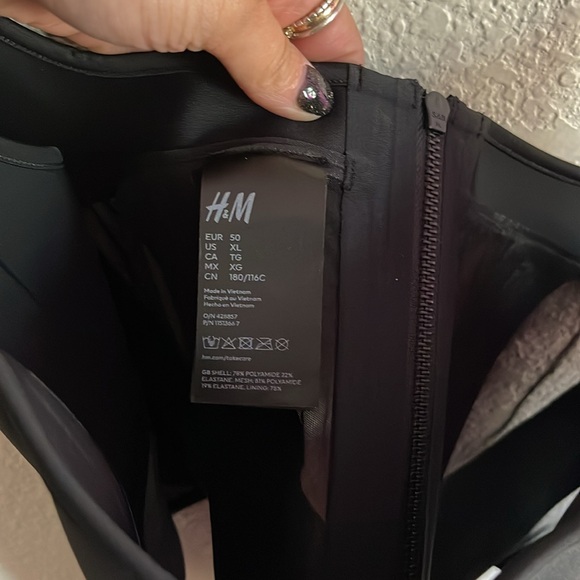 Mugler x H&M Corset Top - Picture 5 of 5